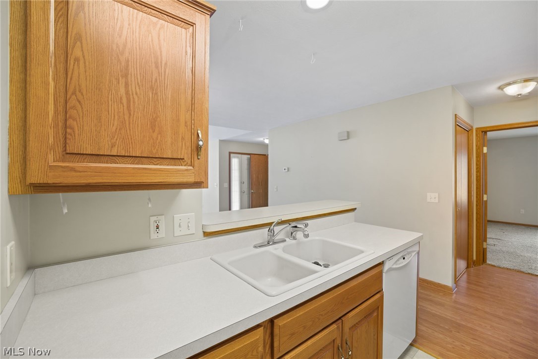 Picket Place Condo Ph Two - Residential