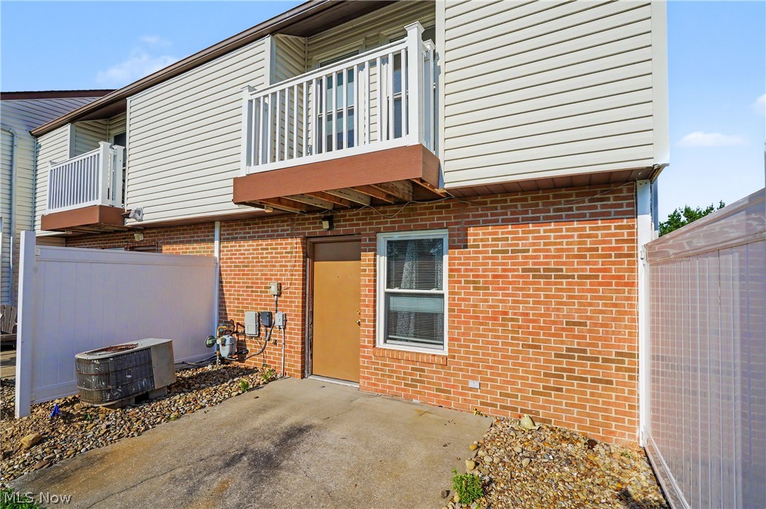 Whitehall East Twnhms - Residential