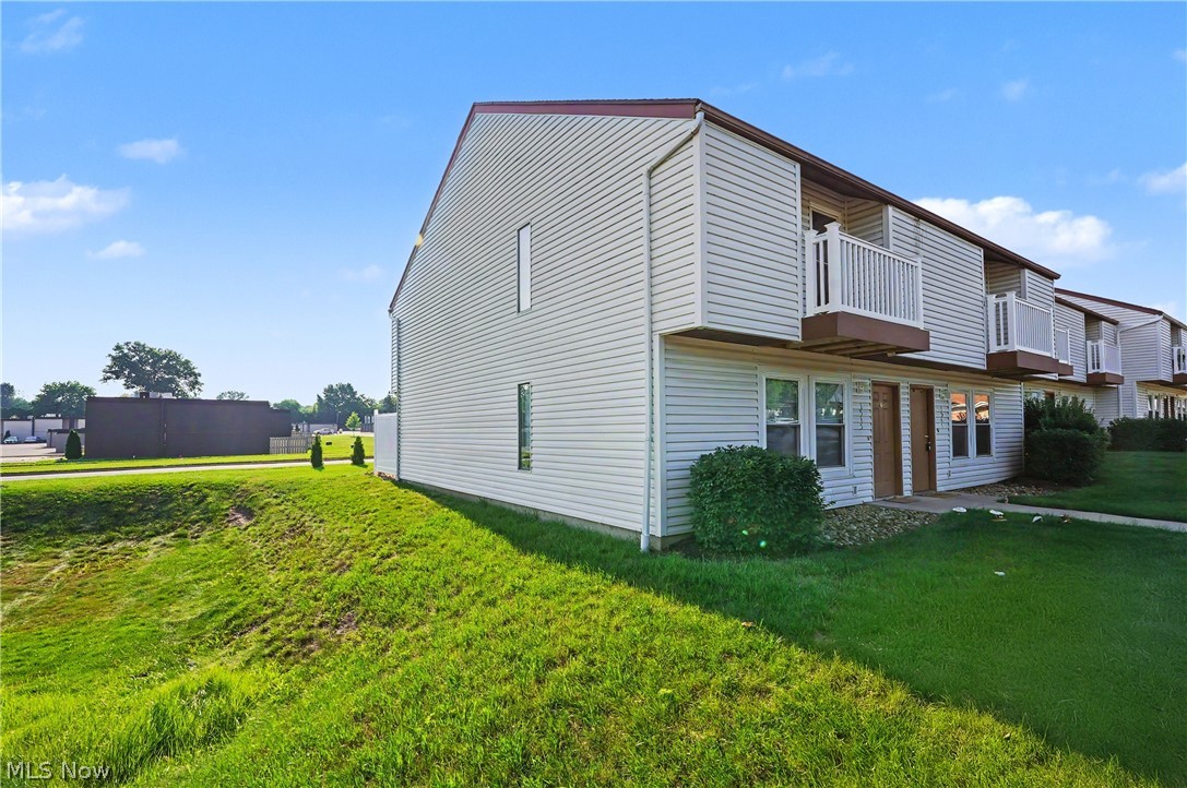 Whitehall East Twnhms - Residential