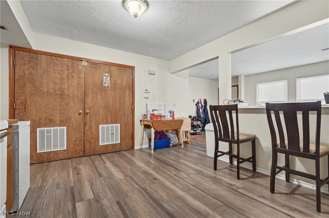 Whitehall East Twnhms - Residential