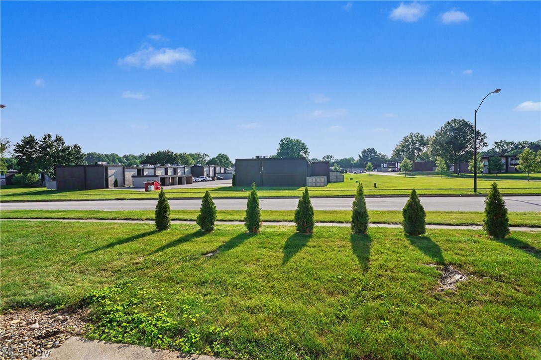 Whitehall East Twnhms - Residential