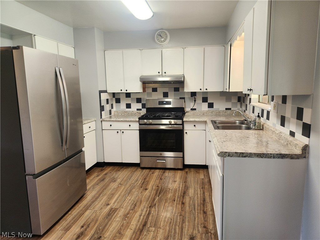 Mirror Lake - Residential