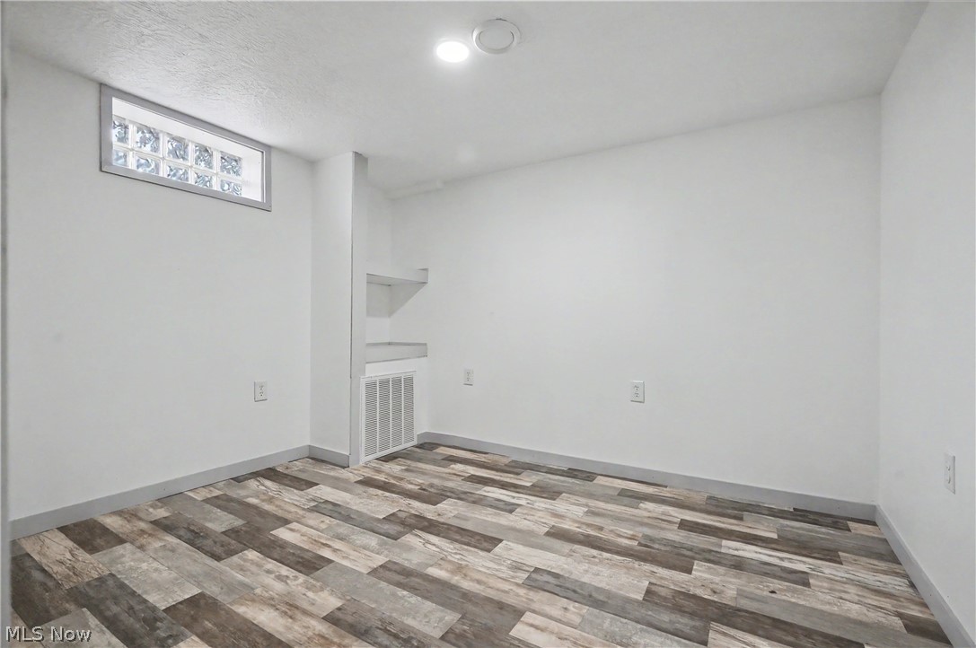 Tallmadge Crest - Residential