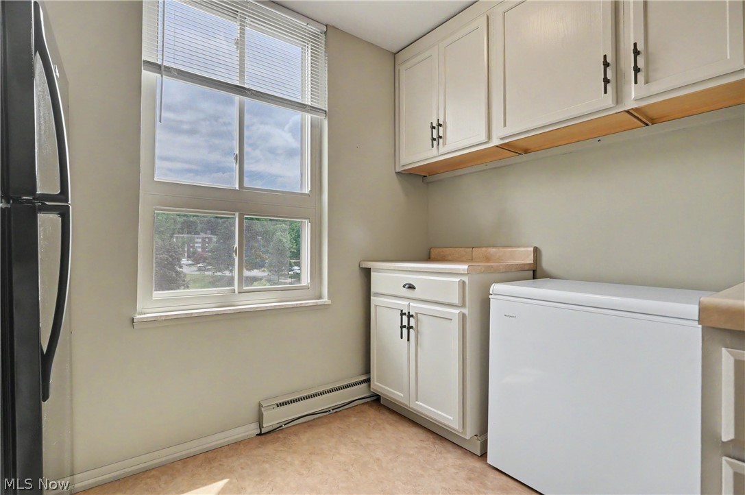 Silver Lake Towers - Residential