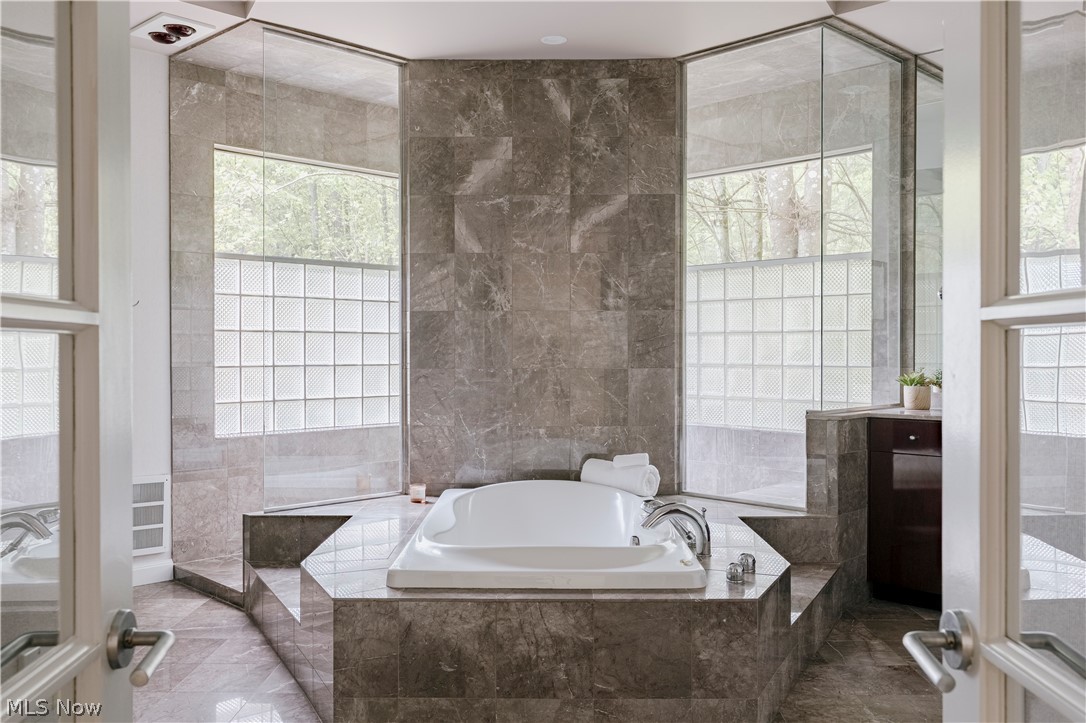 River Mountain Estates - Residential