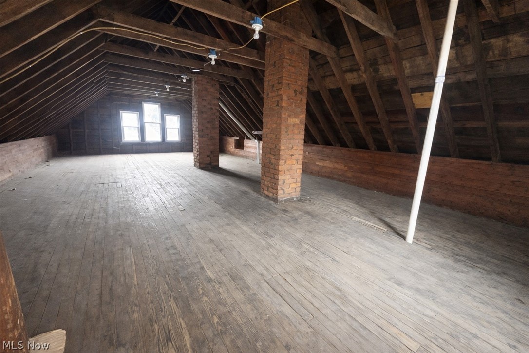 Wjlang Denison Ave - Residential Lease