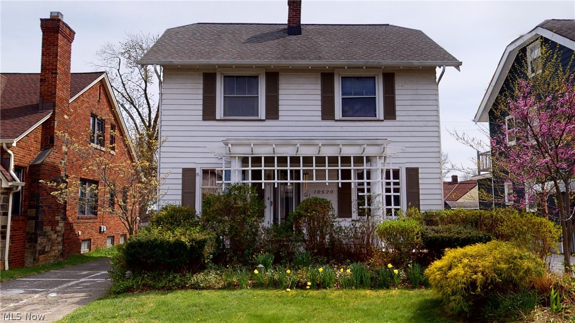 This beautiful home has been loved and cared for by the owners. If you are looking for a place that feels like  home right away... this is it! This is truly an example of a home being treated with care and respect.  Do not miss your chance to tour this property this may be the home you have been dreaming of all along.