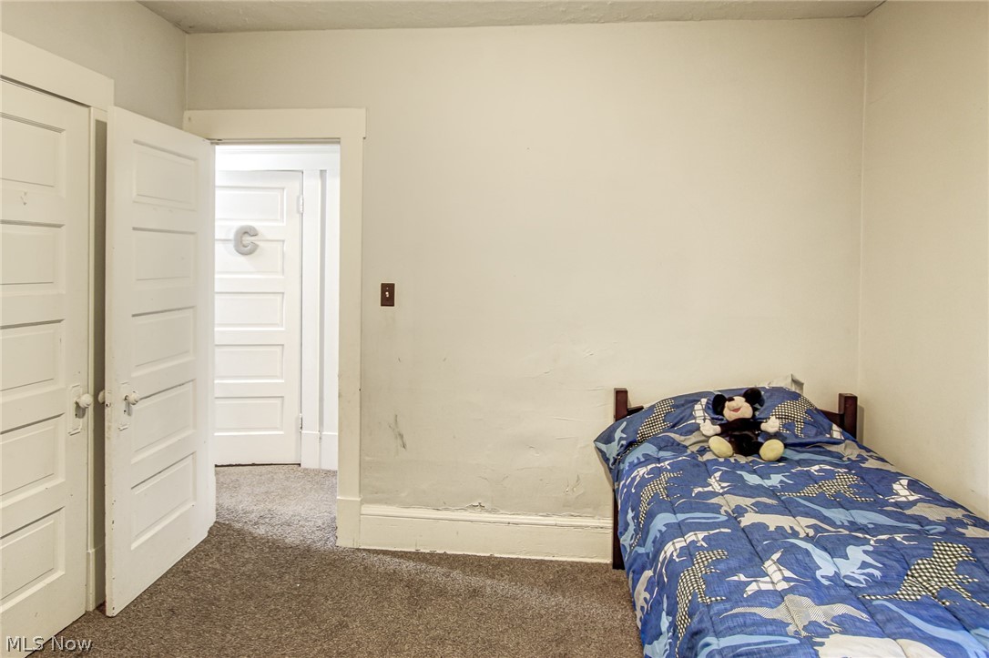 Walton Realty Companys Garfie - Residential