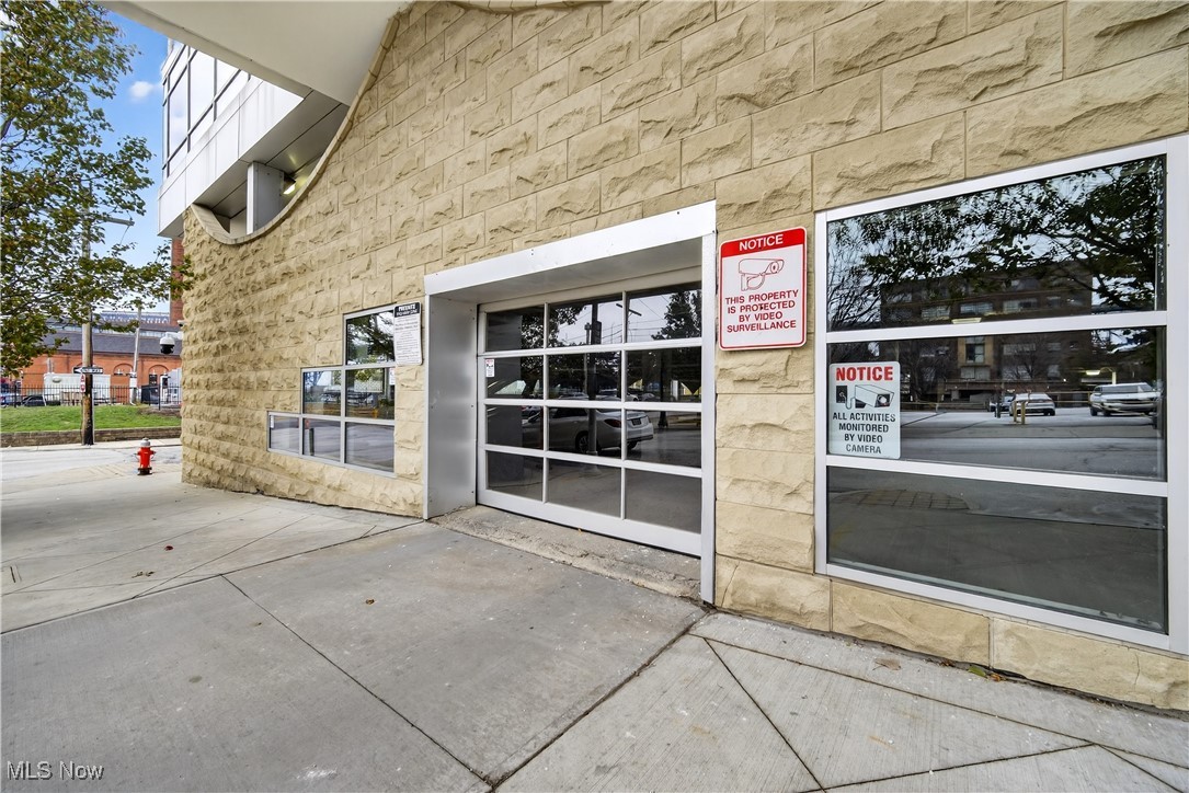 Stonebridge Plaza Condo - Residential