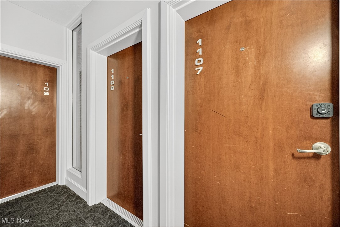 Stonebridge Plaza Condo - Residential