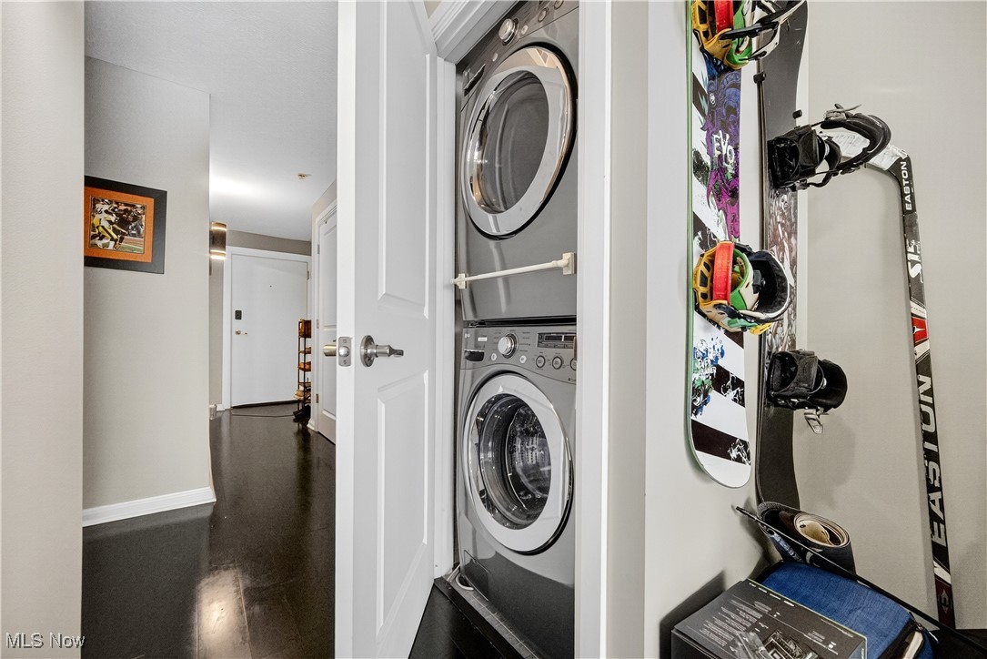 Stonebridge Plaza Condo - Residential