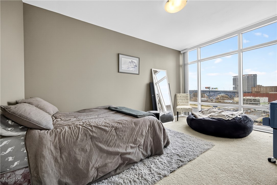 Stonebridge Plaza Condo - Residential