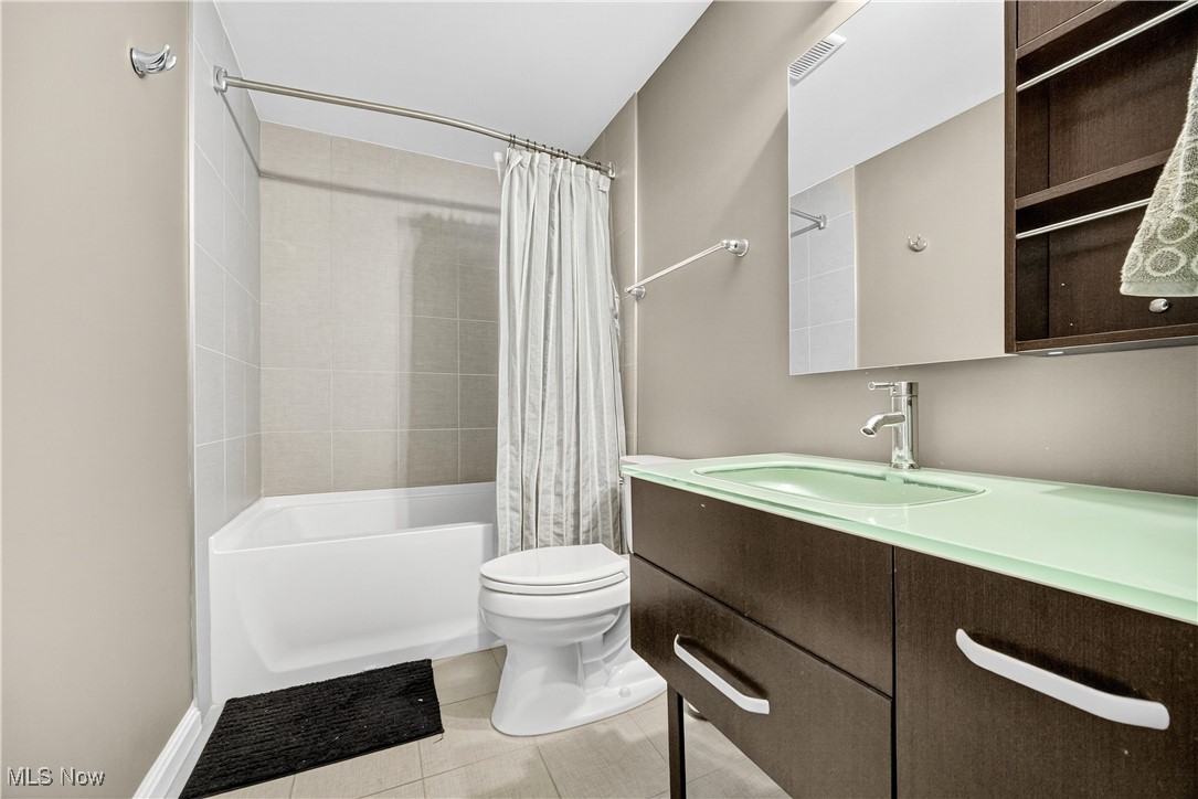Stonebridge Plaza Condo - Residential
