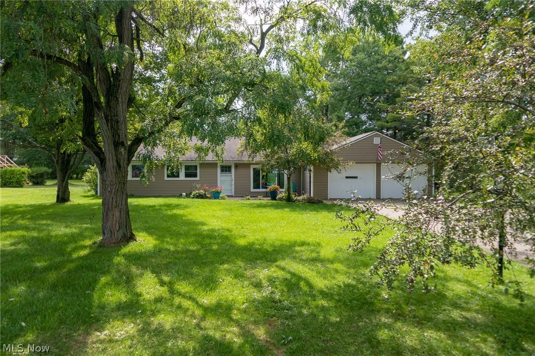Briar Root Manor - Residential