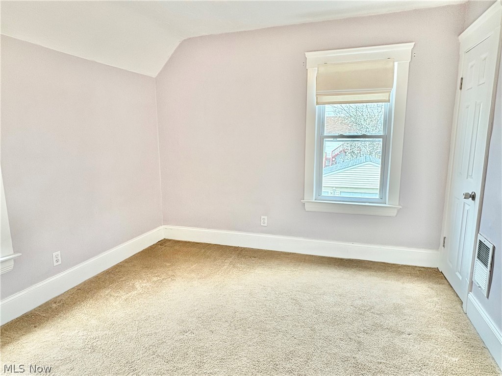 Hoyt - Residential