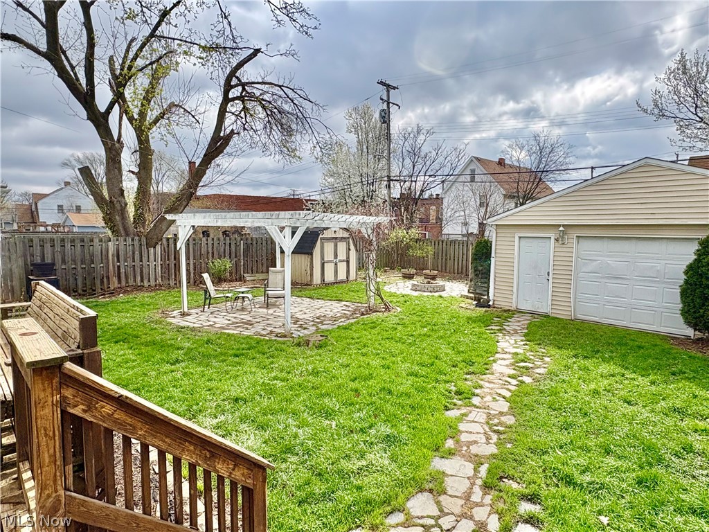 Hoyt - Residential