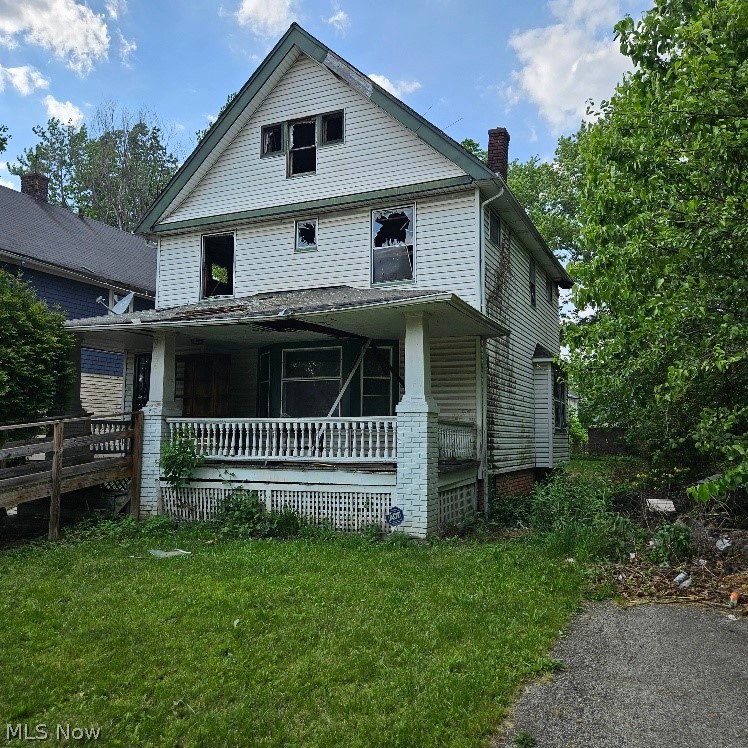 Recent Fire!! Seller wants to hear all offers, Large house, quiet street, recent fire in the back kitchen luckily fire was put out before it could reach the front of the house but the fire department opened up all the walls to make sure fire was out please look at the pictures, need obvious full rehab, priced to sell.  A member of the owning LLC may be related to the listing broker