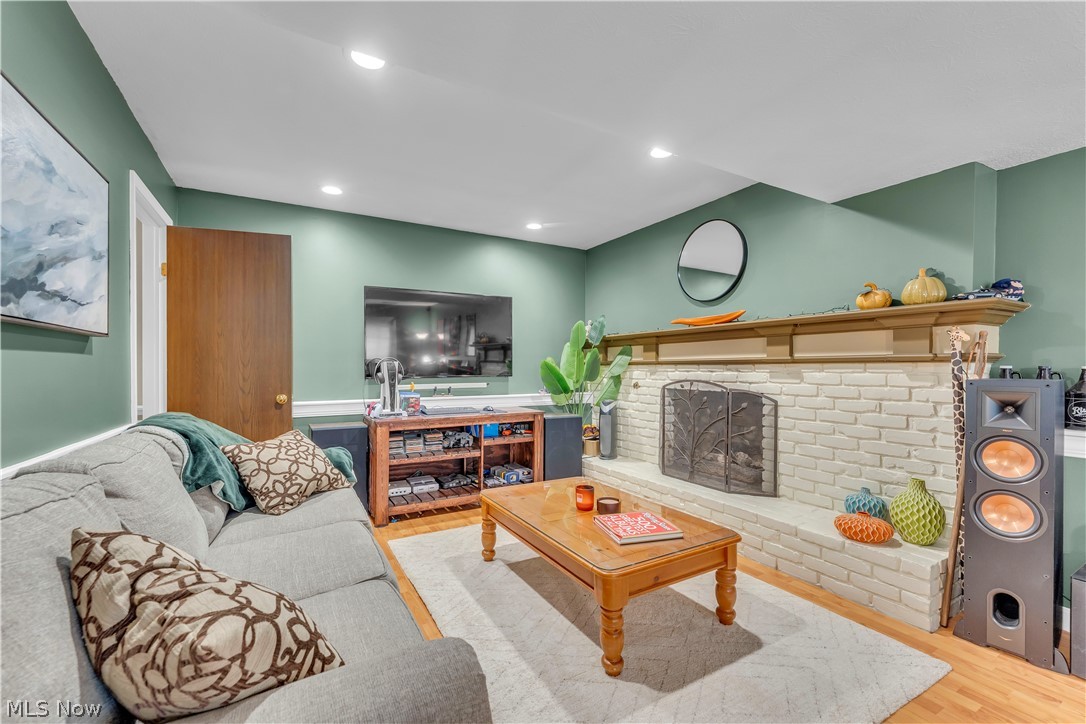 Colonial Park - Residential