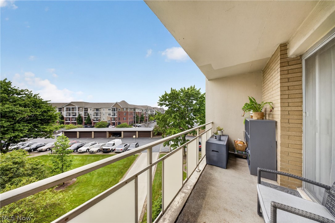 Continental West Condo - Residential