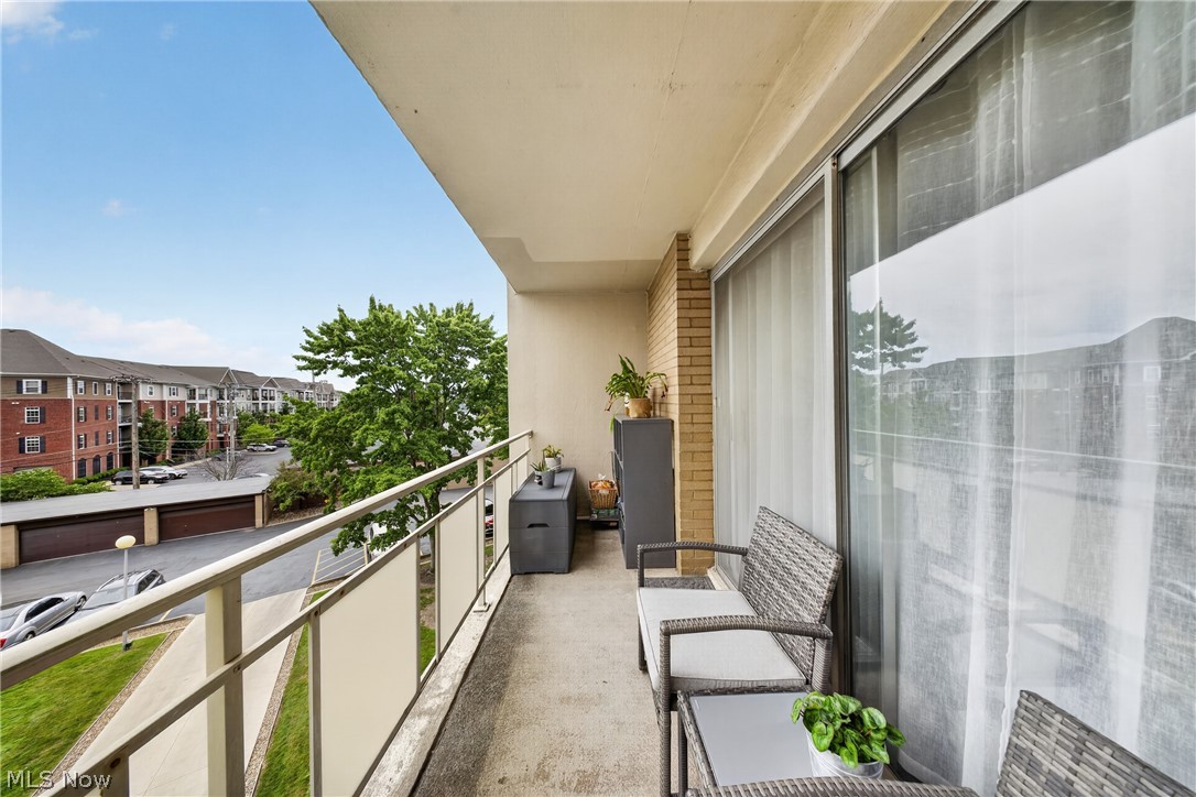 Continental West Condo - Residential