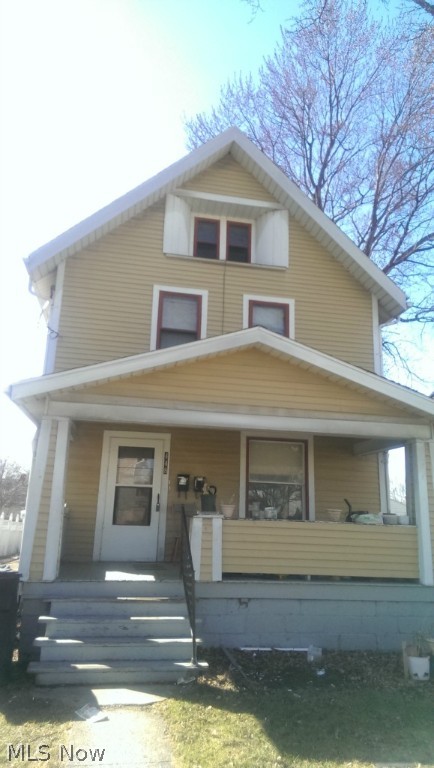 FREE HEAT!!  
Make sure to check out this spacious and recently renovated first floor apartment! Many different ways to utilize the space of this place, could be used as a studio or one bedroom! New paint, carpet and appliances! Lots of potential! No pets and no section 8.  All adult occupants must apply online for credit, background, eviction history screening.  $35 application fee.