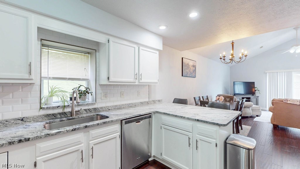 Hilltop Terrace Condo - Residential