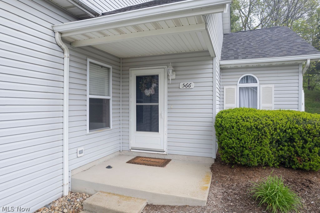 Hilltop Terrace Condo - Residential