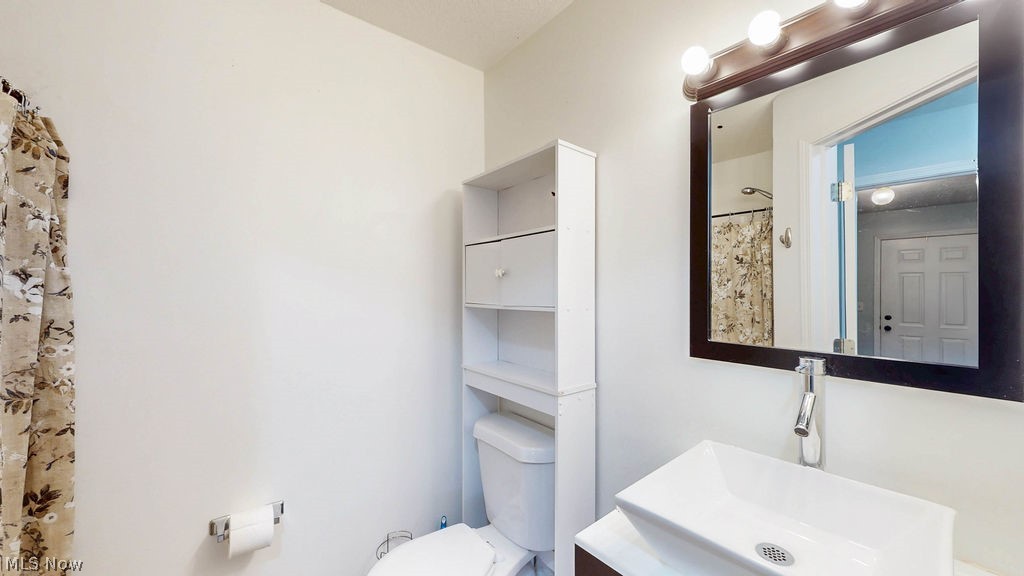 Hilltop Terrace Condo - Residential
