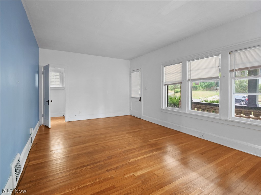 Meadowbrook - Residential Income