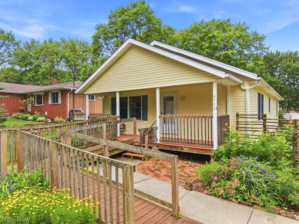 Meadowbrook Lake - Residential