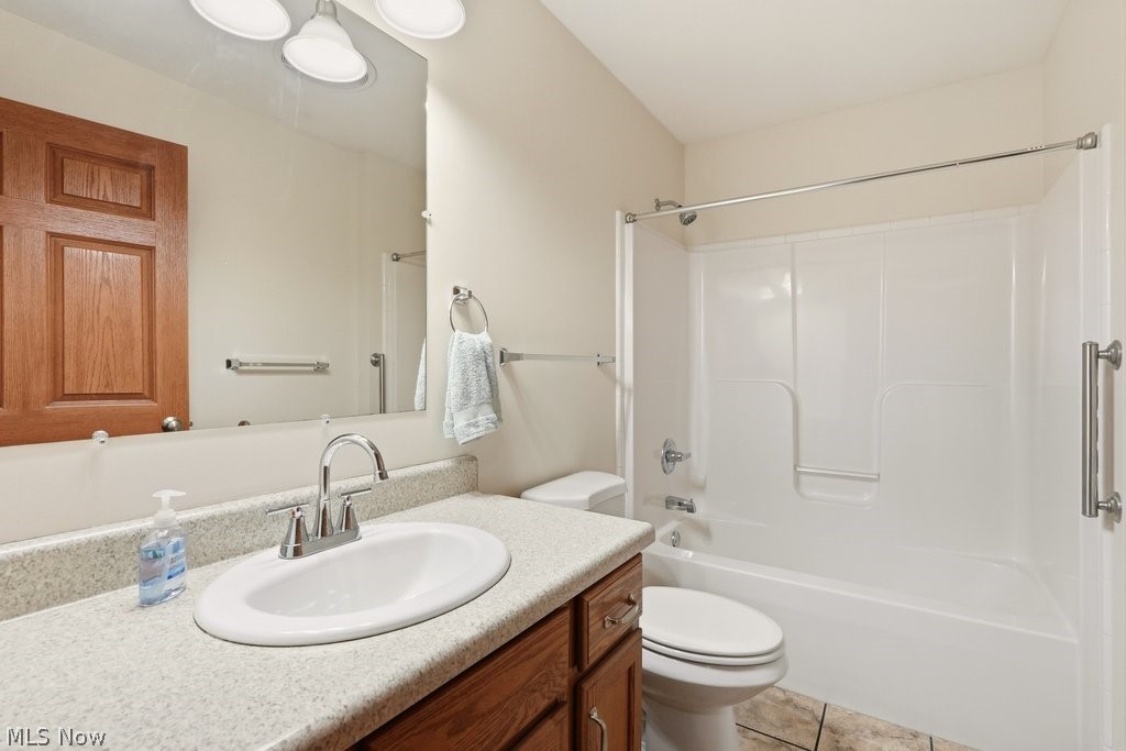 Meadowbrook Lake - Residential