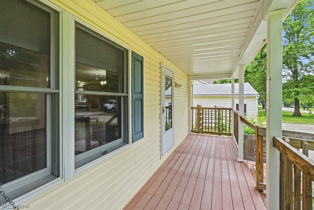 Meadowbrook Lake - Residential