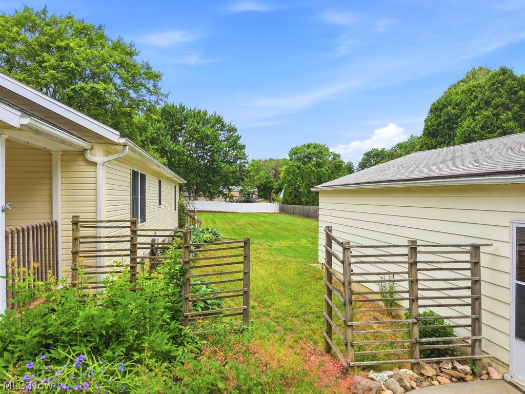 Meadowbrook Lake - Residential