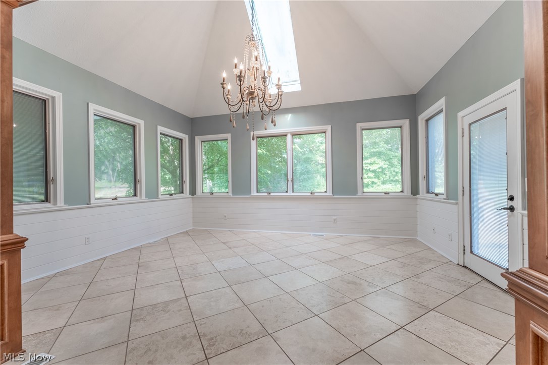 Foxchase Hills - Residential