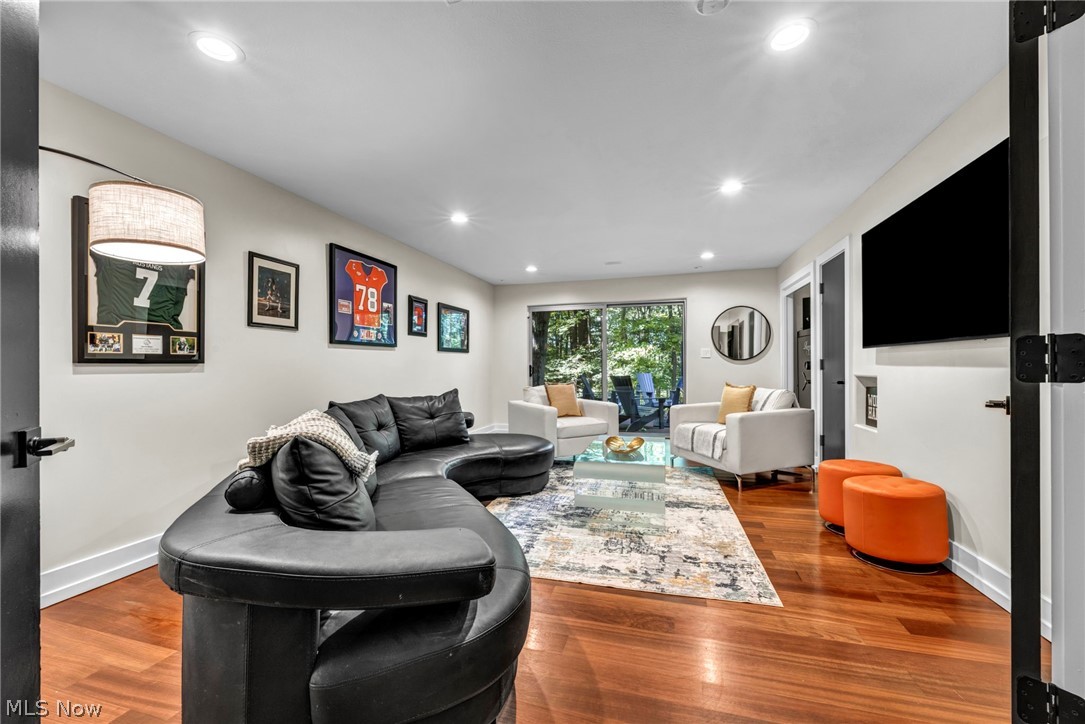 Ledgewood 07 - Residential