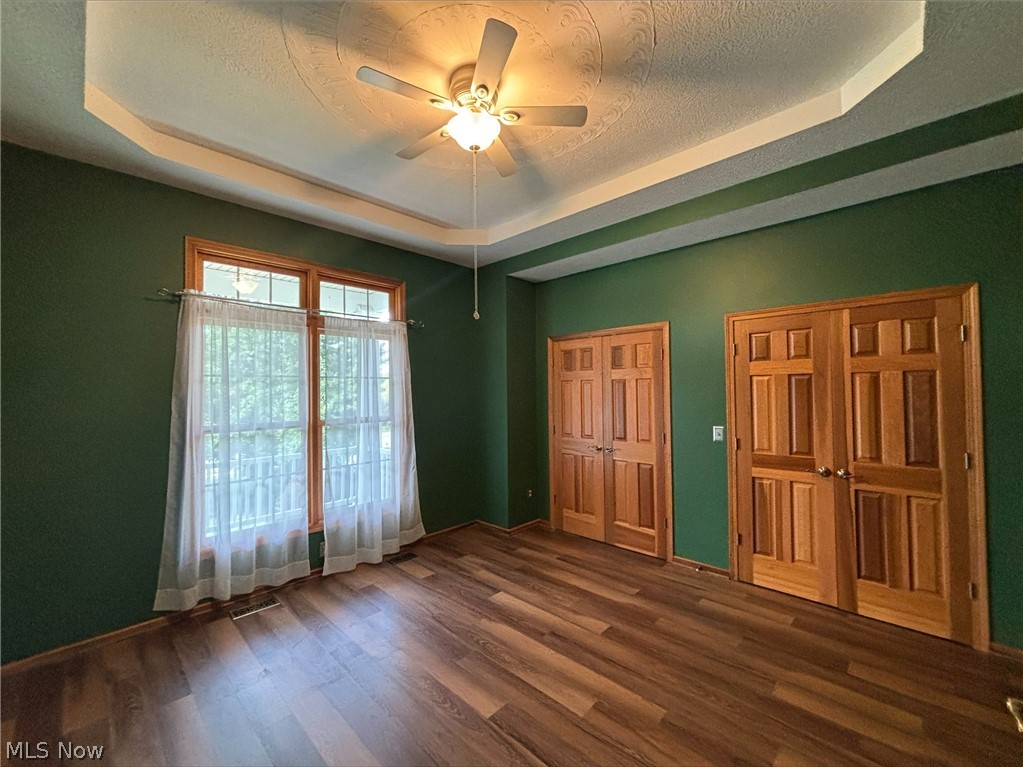 Lake Royale - Residential