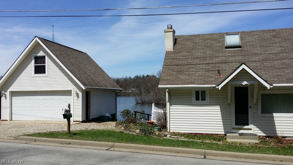 Triple Shores - Residential