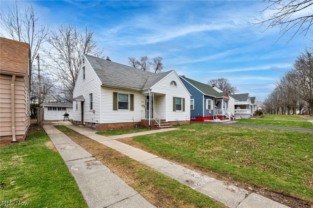 Maple Heights - Residential