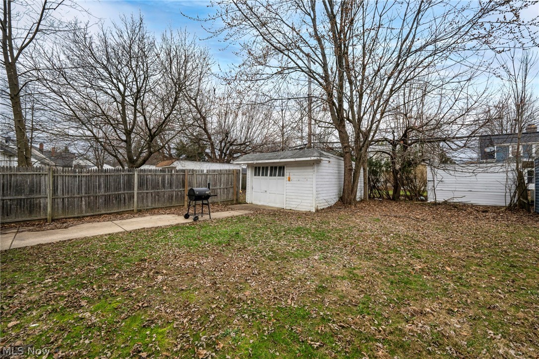 Maple Heights - Residential