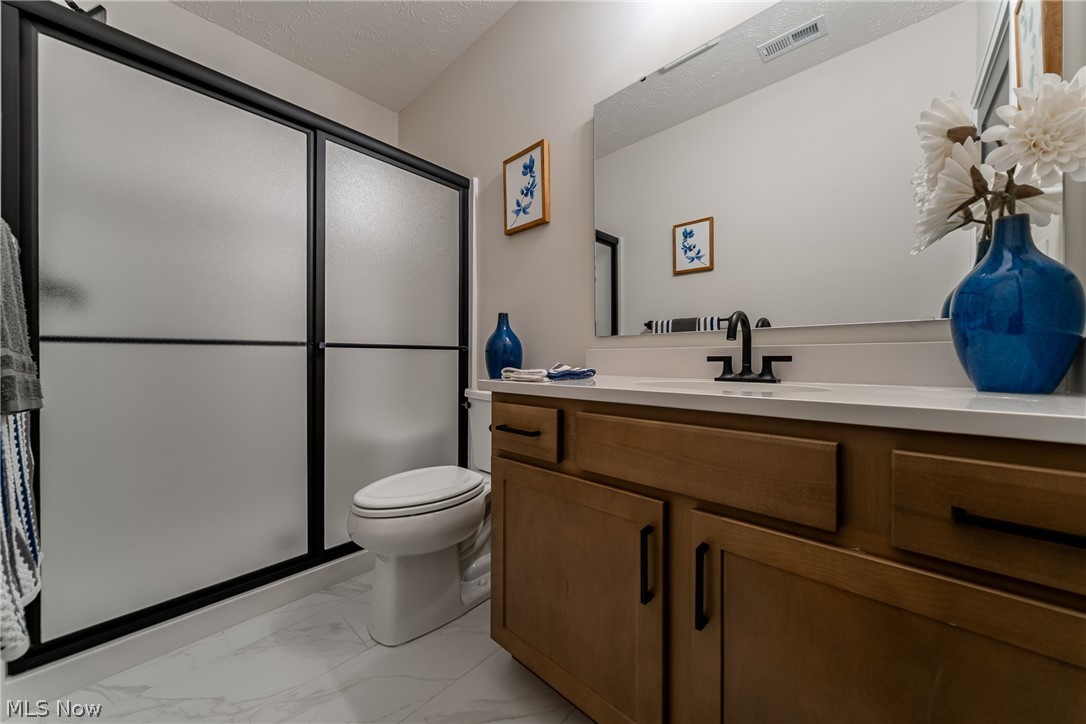 Van Sweringen Cos Shaker Cntr - Residential