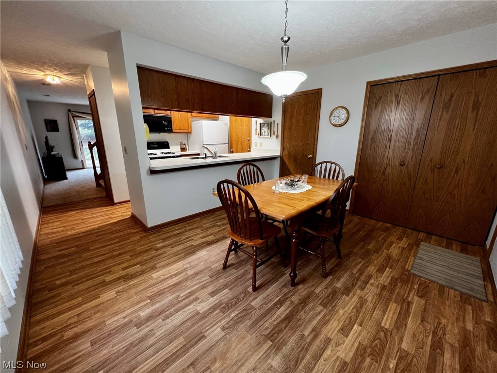 Chestnut Hill Cluster Homes - Residential