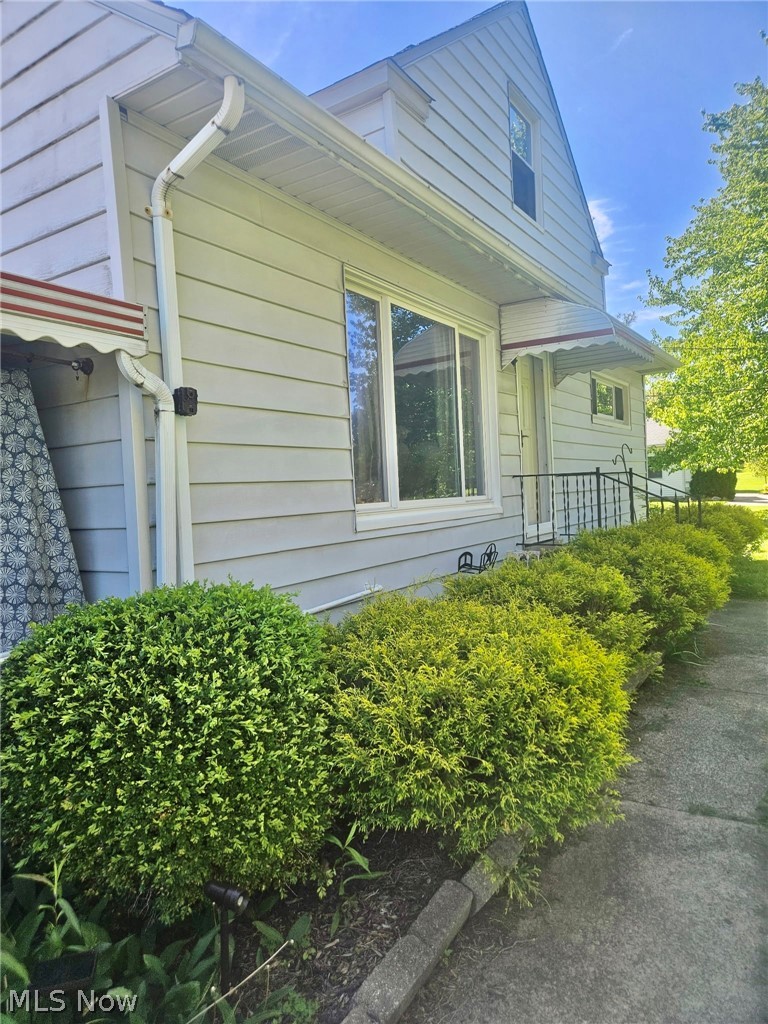 Briar Hill Sub - Residential