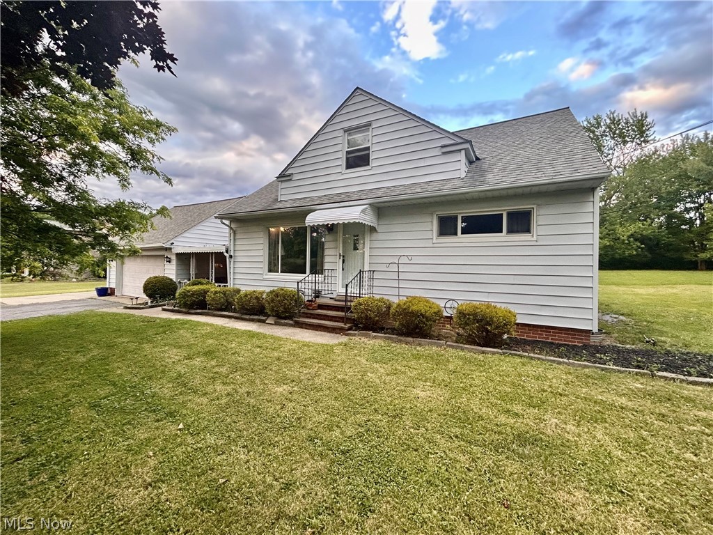This 3-bedroom 2.5 bath Kirtland Bungalow home has so much potential to make it your dream home!  Situated on a 1-acre lot with a private backyard which includes a patio and a shed for extra storage.  The Unique breezeway and covered porch are a stellar addition to this Home.  This home also features a newer Septic system and Updated Electrical.  Ample parking in the driveway and large 2 car garage are on the quiet cul-de-sac street that is not through traffic road. Kitchen appliances included and a home warranty. Close proximity to many parks, shopping, restaurants and so much more, schedule your showing today!