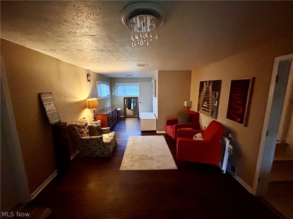Briar Hill Sub - Residential
