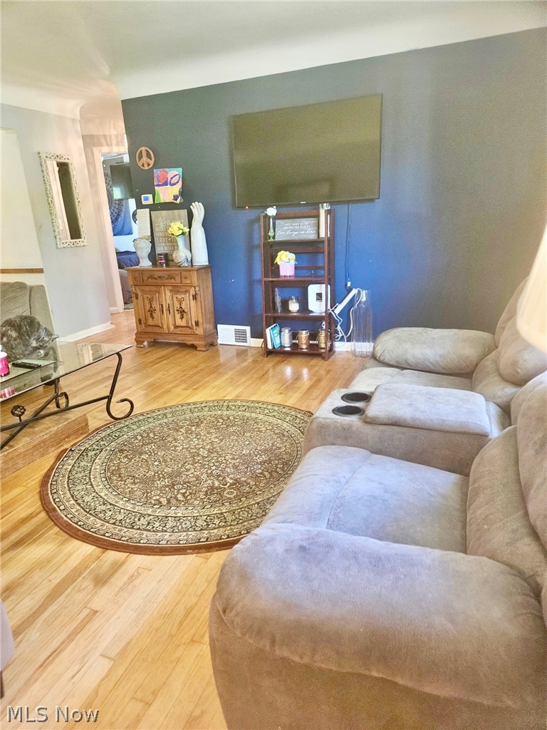 Briar Hill Sub - Residential