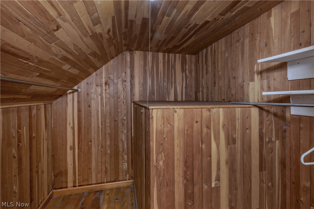 Broadfield Sub/W H Telling - Residential