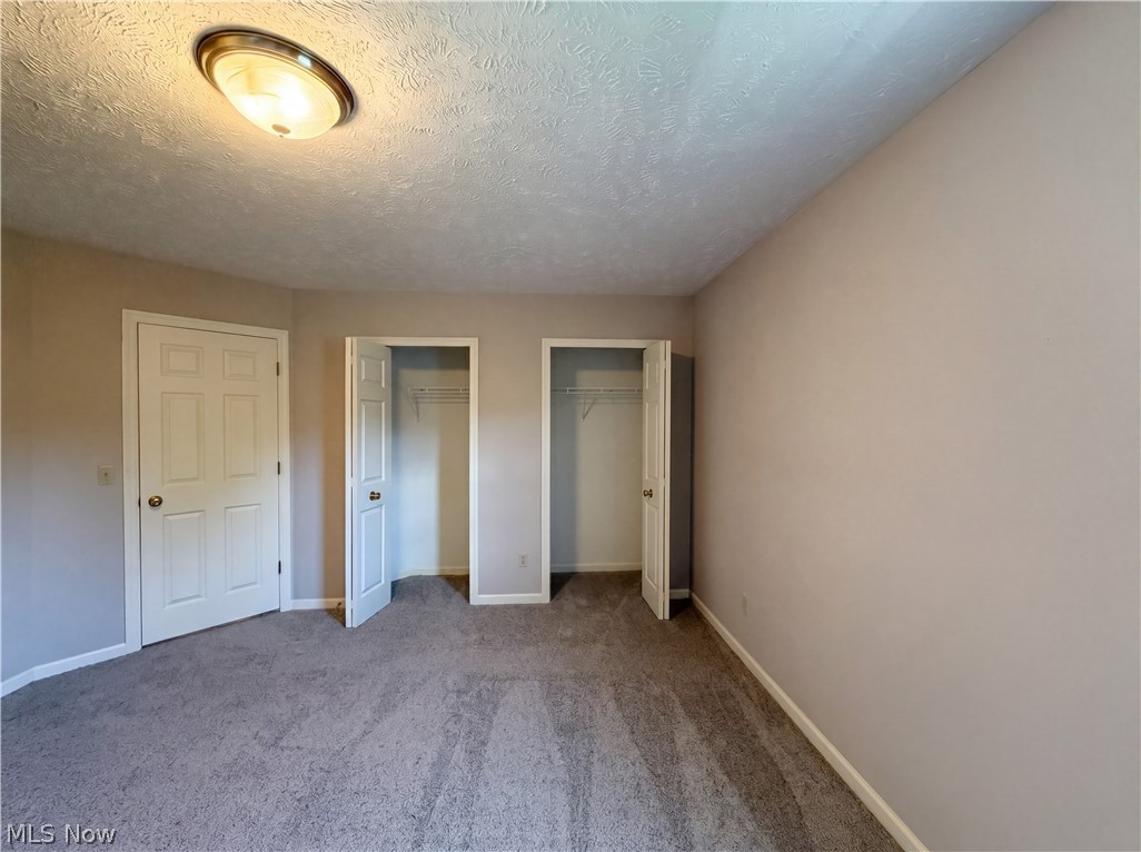 Commons/Falls Condo Ph 02 - Residential