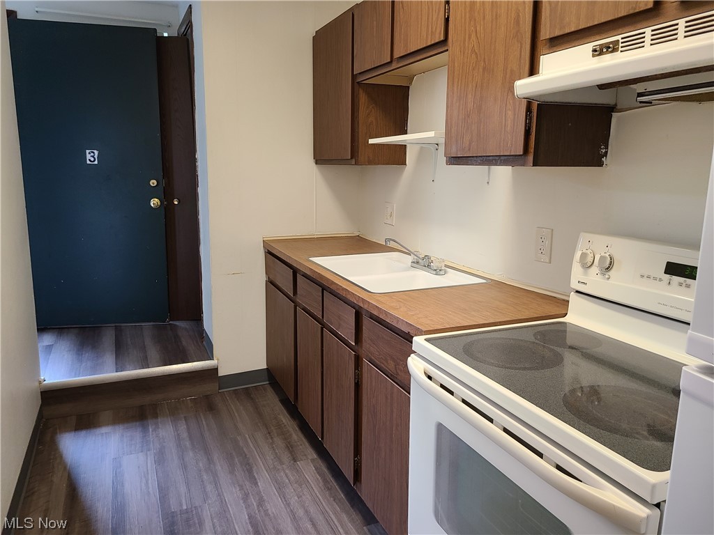 Tract 6 City/Akron - Residential Lease