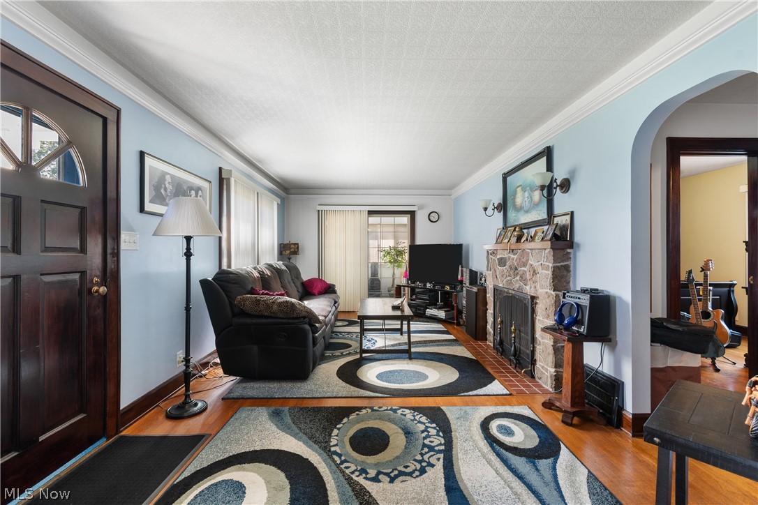 Catalpa Grove - Residential