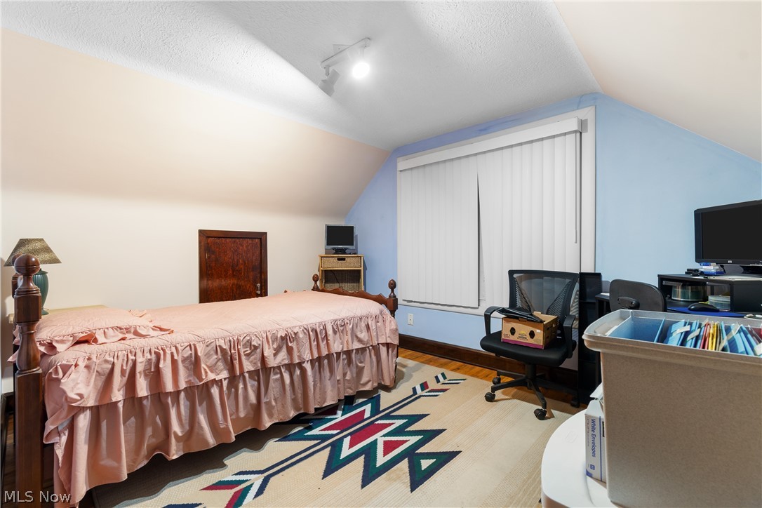 Catalpa Grove - Residential